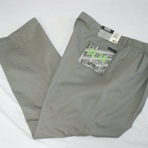 Haggar Khaki Chino Black Label Pant Wrinkle Free Men 42x32 NEW Olive